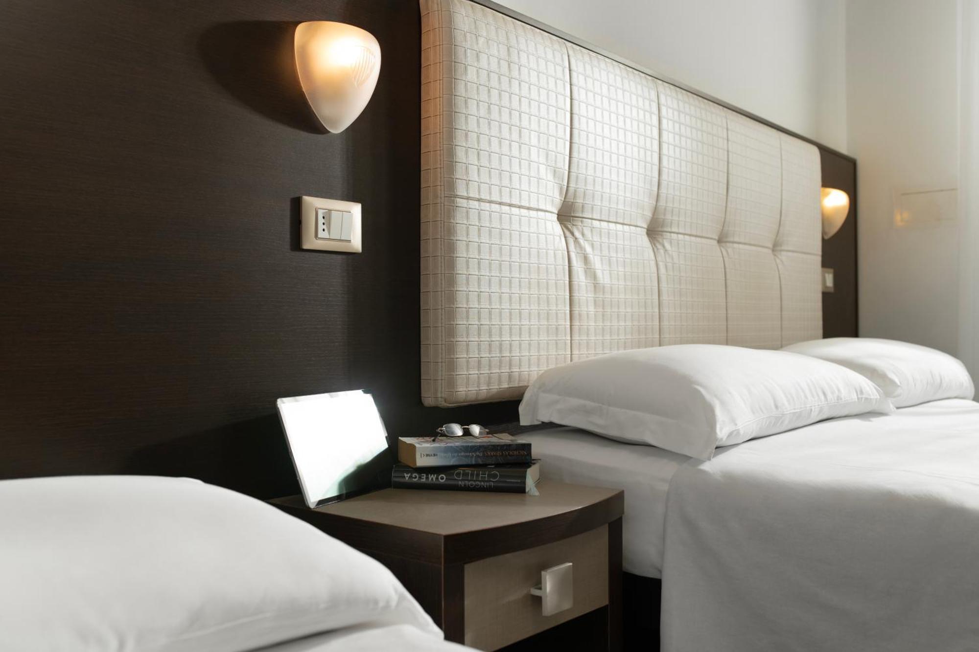 Hotel Rosa Maria Elite 벨레지아아지마리나 외부 사진