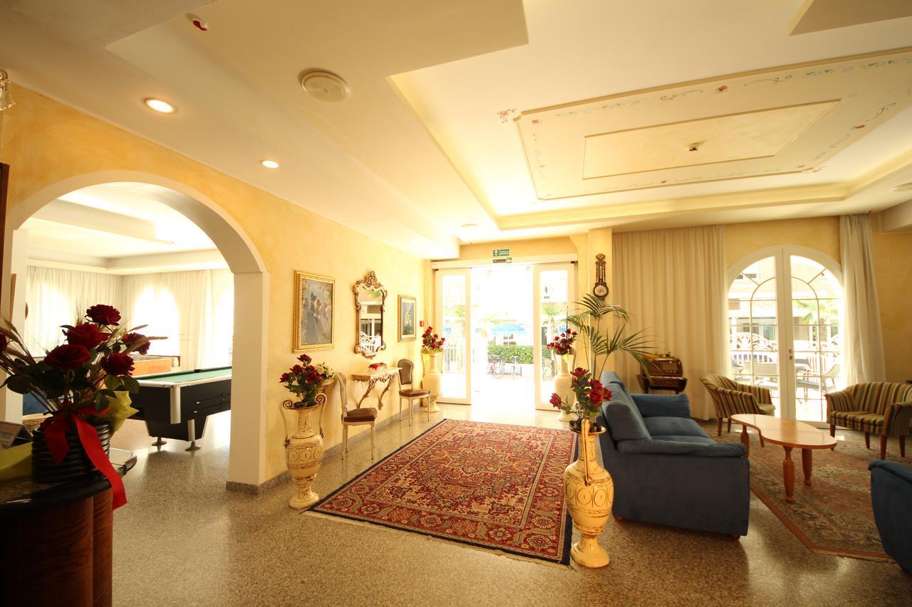 Hotel Rosa Maria Elite 벨레지아아지마리나 외부 사진